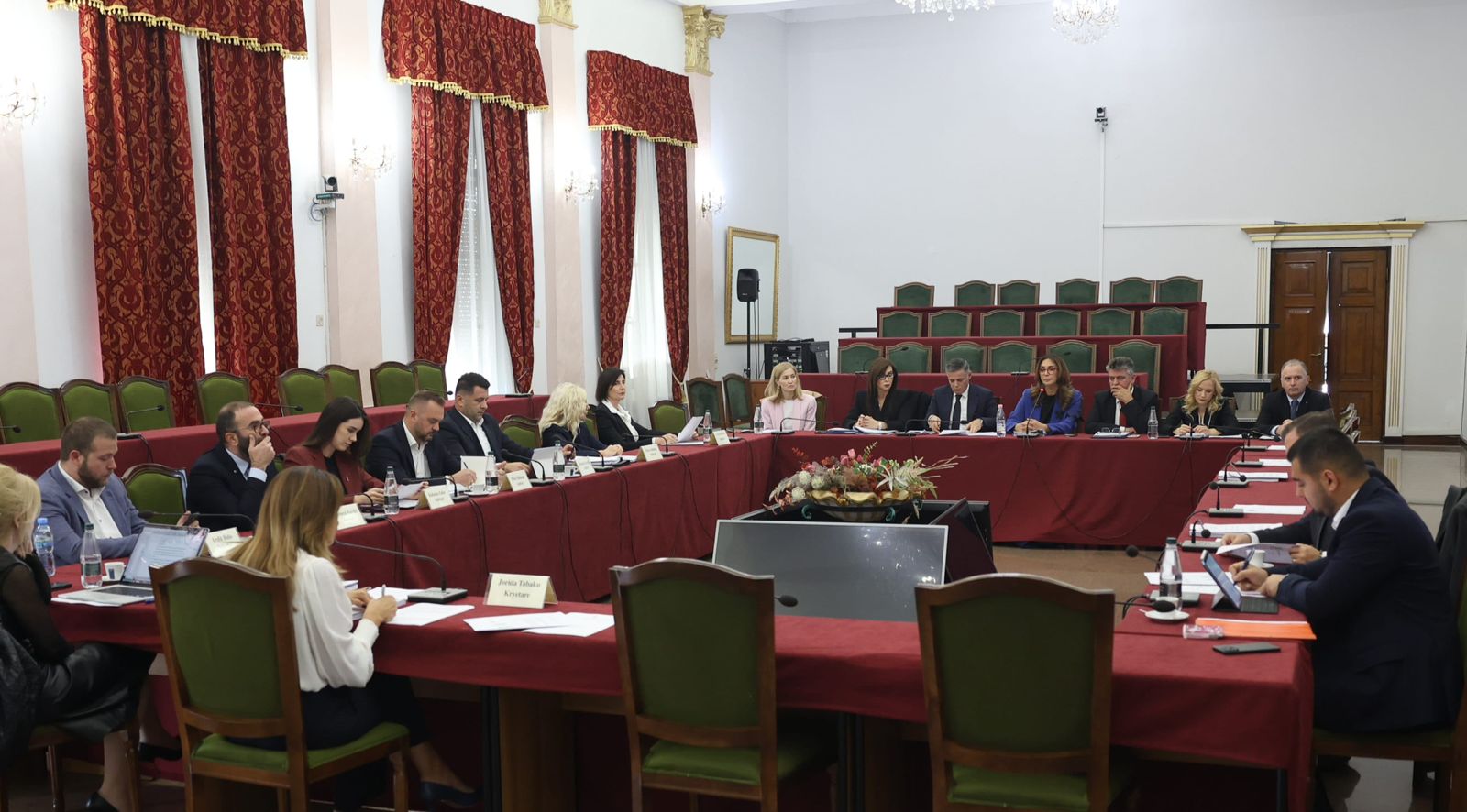 Shqipëria Drejt Be-Së – Të Drejtat E Njeriut, Në Themel Të Procesit Integrues